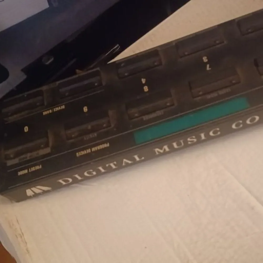 Digital Music Corp Ground Control MIDI foot controller